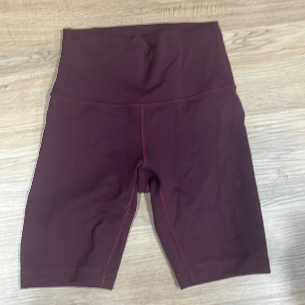 Lululemon Align high rise shorts 8” in Burgundy.